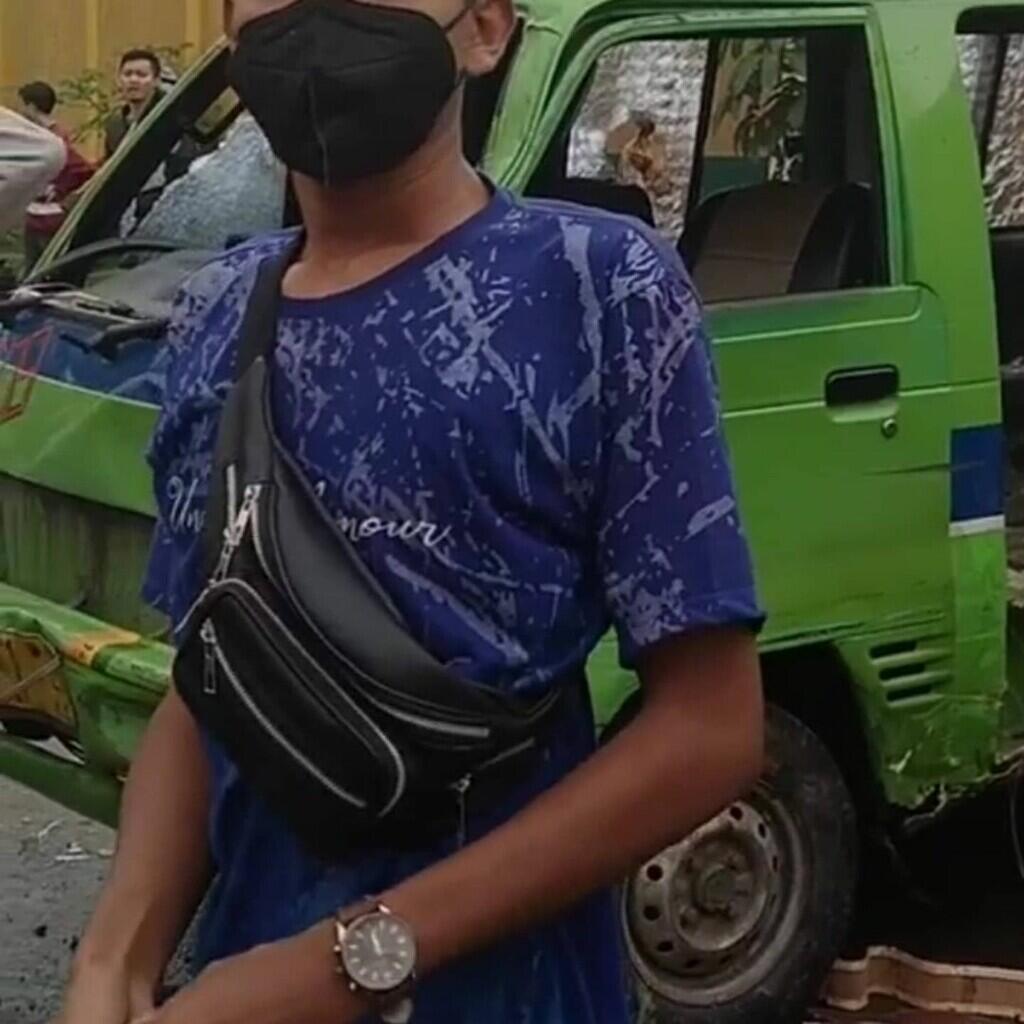 Pelaku Tabrak Lari, Sopir Ugal-ugalan Ini Babak Belur Dihajar Massa!