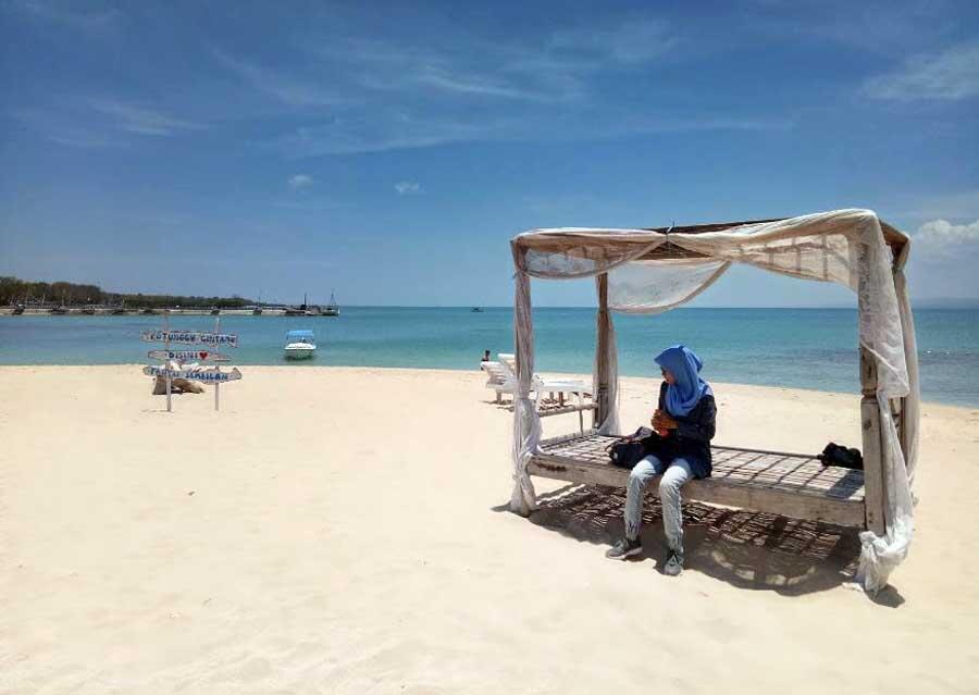 Nuansa Hawaii di Madura, Gili Genting Sumenep