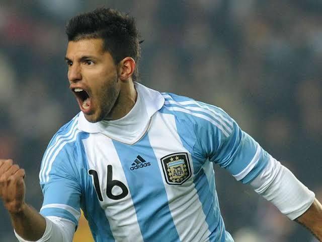 Aguero Kalah untuk Keempat Kalinya, Jadi Pesepak Bola Paling Sial di Muka Bumi?