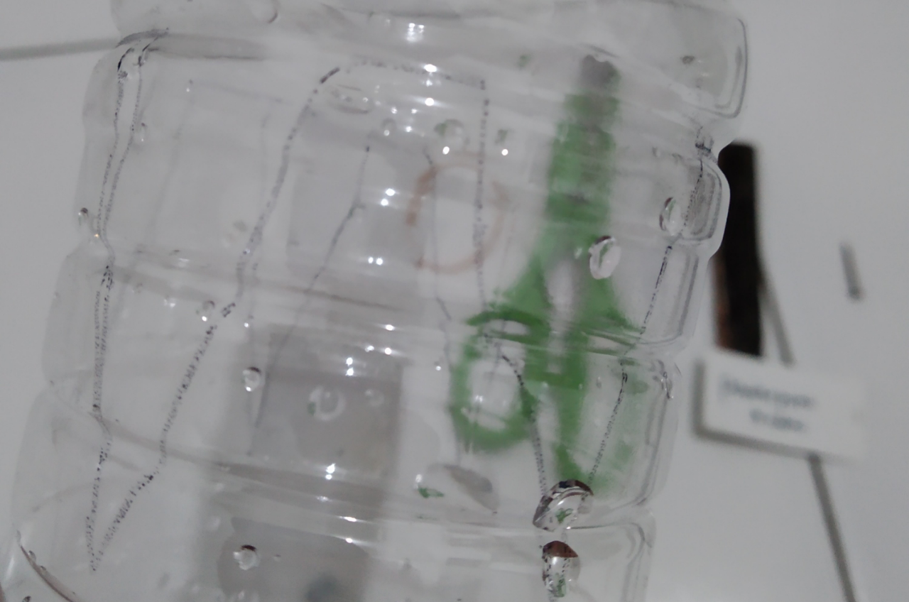 Membuat Tongkat Lampu Dari Botol Bekas