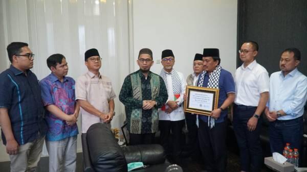 Zulhas Dukung Ustaz Adi Hidayat: Jangan Benturkan Pemerintah dengan Islam