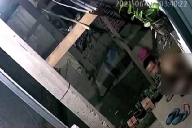 Gempar, Pria Ini Nekat Bugil saat Satroni Rumah Warga di Palembang