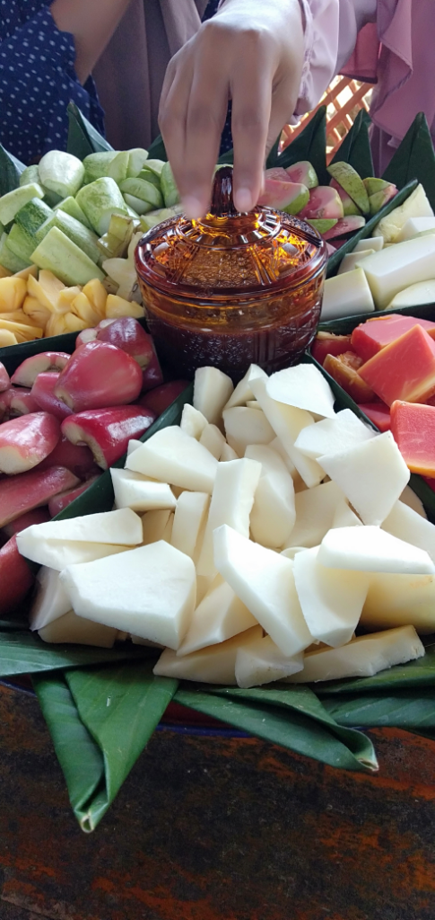 Tumpeng yang Satu Ini Bikin Seger dan Melek Mata, Penasaran?