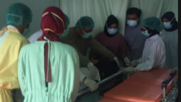 Malang Gempar, Suami Tega Tusuk Istri Tua di Rumah Madunya