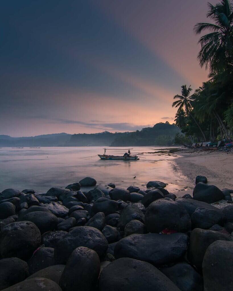 Explore Keindahan Pulau Pisang, Hidden Gem Di Pesisir Barat Kota Lampung!