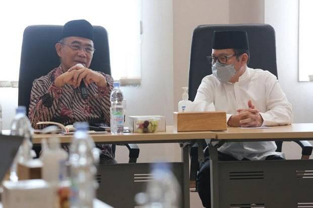 Pastikan Dana Haji Rp150 Triliun Tak Dipakai Infrastruktur, Menko PMK Sambangi BPKH