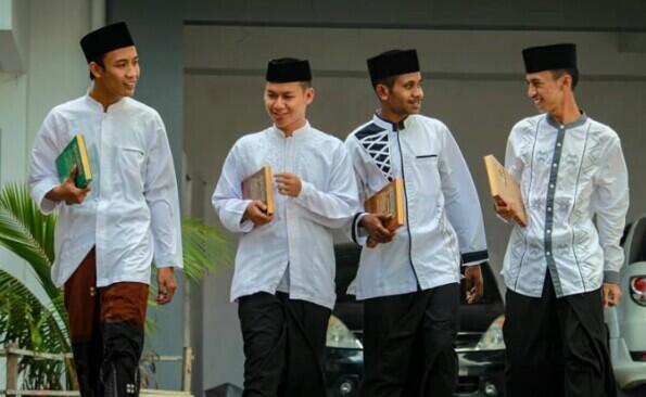 Ada Rencana Masuk Pondok Pesantren? Beberapa Hal Ini yang Harus Dipersiapkan