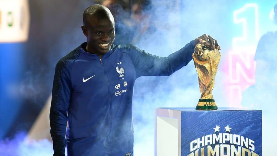 6 Pesepakbola Ini Sukses Menjuarai Premier League, Liga Champions dan Piala Dunia