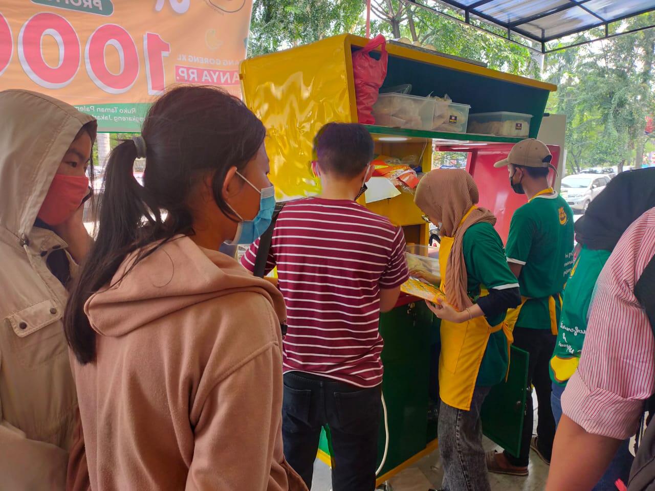 Big Nana Pisang Terbesar Sedunia, Gan Sis Sudah Pernah Coba?