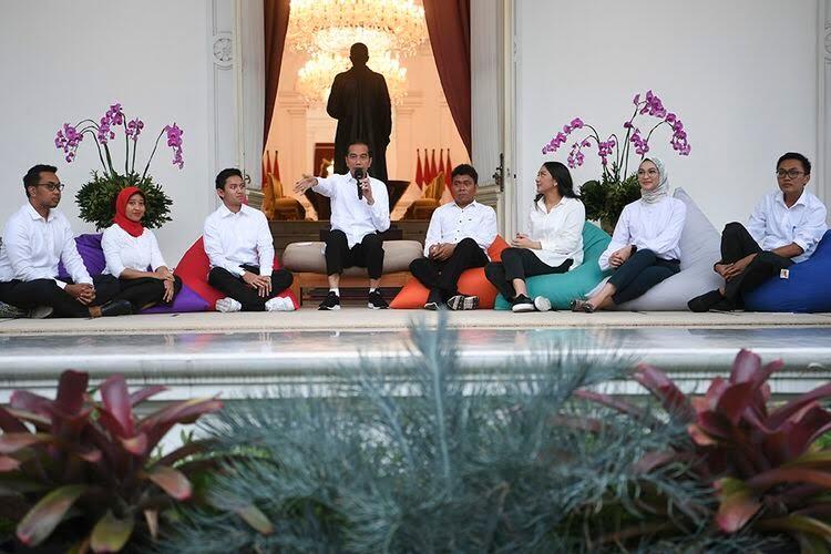 Stafsus Millennial Bikin Menambah Beban Bagi Pemuda Indonesia
