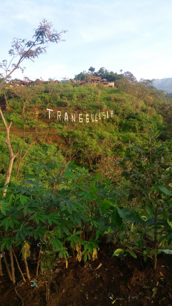 Bukit Tranggulasih, Wisata Alam Yang Kekinian!