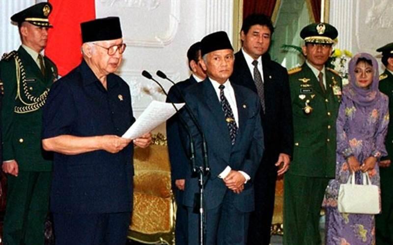 Hari ini, Mengenang 100 Tahun Presiden Soeharto 