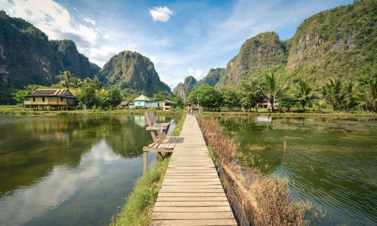 Rammang Rammang, Pegunungan Karst Terbesar Ke Tiga Di Dunia Ini Ada Di Makassar!