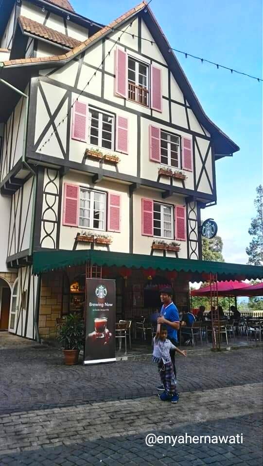 Nuansa Prancis di Colmar Tropicale