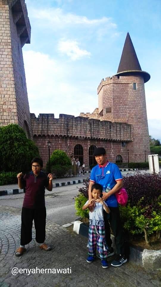 Nuansa Prancis di Colmar Tropicale