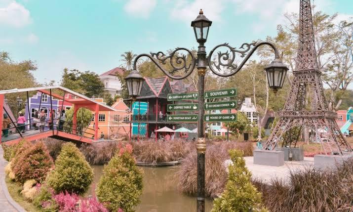 Devoyage Bogor, Wisata Unik dan Menarik Tempat Berlibur Ala Eropa