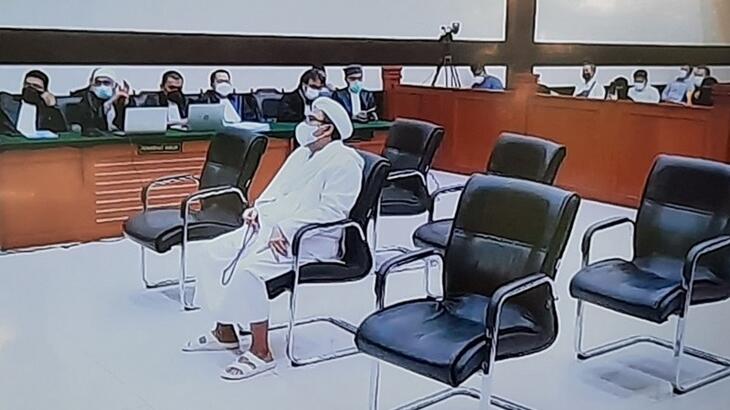 Hari Ini, Rizieq Shihab Sampaikan Pledoi Kasus RS UMMI