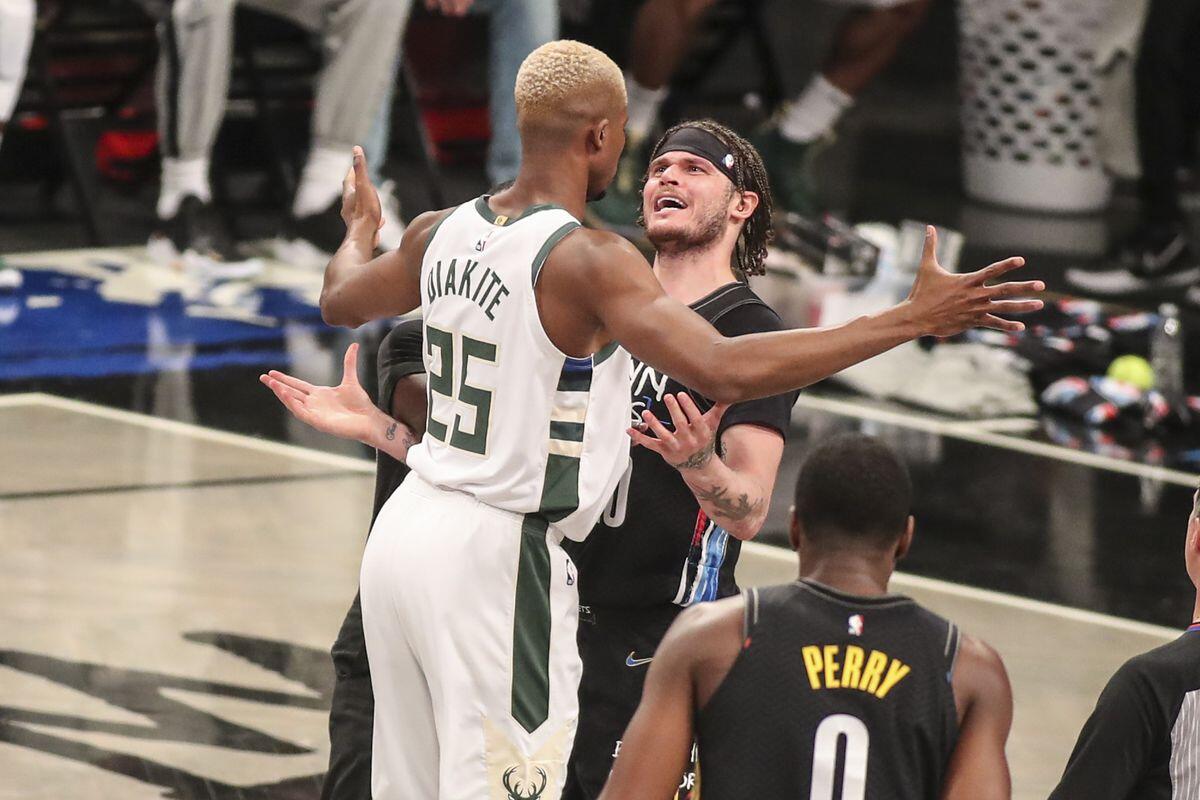 Milwaukee Bucks Redam Brooklyn Nets di Game 3 Semi Final NBA 2021