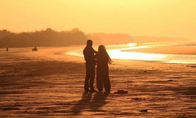 Pantai Lombang, Pantai Unik yang Dikelilingi Pohon Cemara Udang