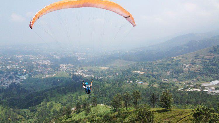 Tempat Wisata di Bogor yang Bisa Bikin Agan Terbang! Cek Deh Gimana Penampakannya