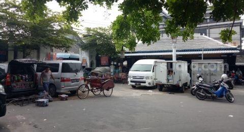 Tok! Pedagang Luar Kota Dilarang Berjualan di Alun-alun Utara Keraton Solo Selamanya