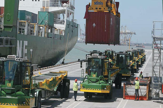 Berantas Pungli dan Premanisme, Operator Pelabuhan Perlu Ngaca ke KAI