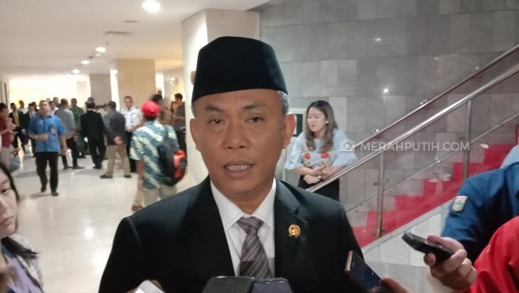 Ketua DPRD DKI Ungkap Alasan Anies Hingga Kapolda Metro Merapat ke Istana