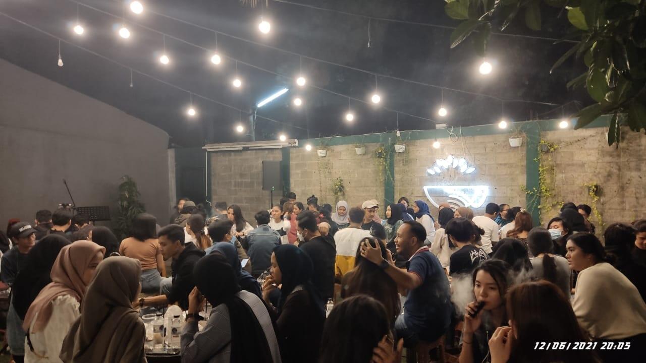 Broker Coffee di Bekasi, Asoy Geboy Tanpa Prokes