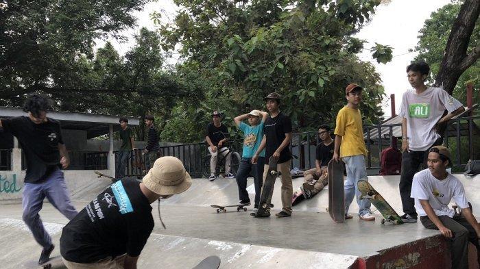 Berebut Fasilitas Umum Emak-emak Ribut dengan Pemain BMX, Siapa Kira-kira yang Salah?