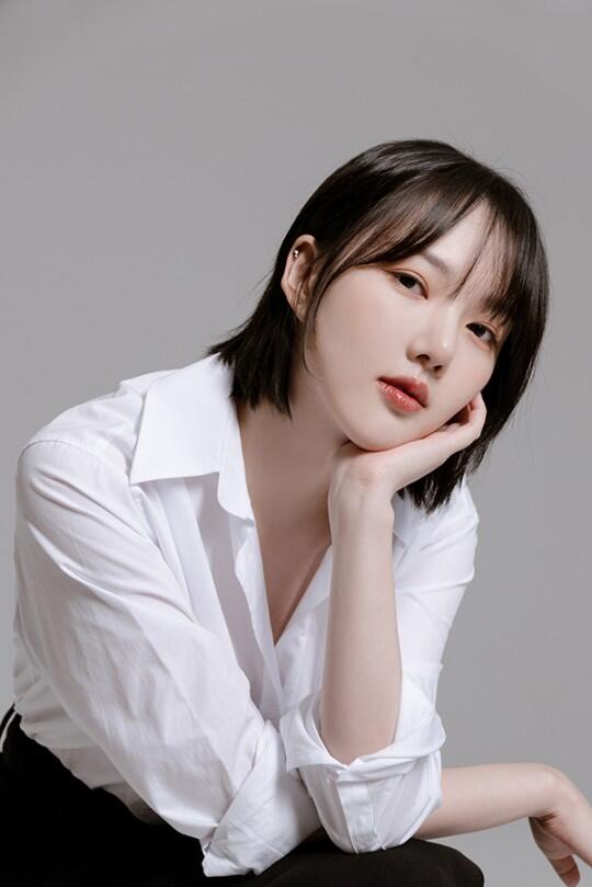 Yerin 'GFRIEND' Gabung ke Sublime Artist Agency