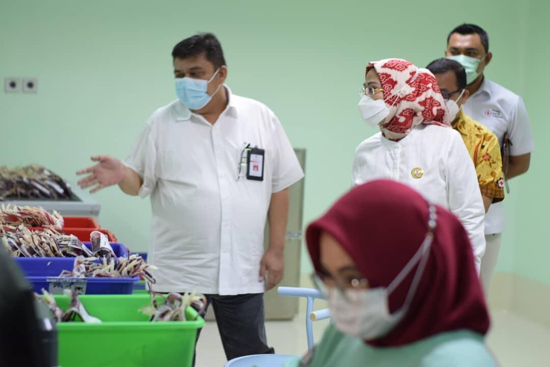 PMI Provinsi Banten Tinjau Pengolahan Darah di PMI Tangerang