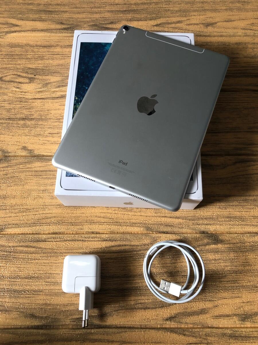 Terjual ipad pro 10.5â€ 2017 256gb wifi celluler fullset ori ex IBOX