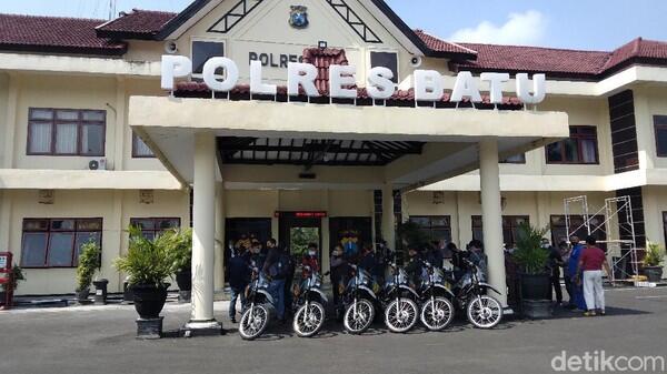 Seorang Kakek di Batu Diamankan Cabuli 6 Anak Saat Bagi Takjil di Masjid