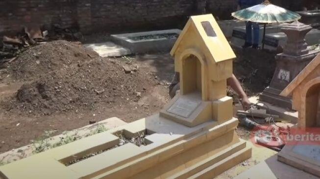 Kuburan Orang Kristen Diteror di Solo, Dicoret-coret, Salib Dihancurkan