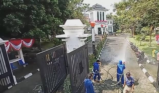 46 ASN Pemkot Cimahi Terpapar COVID-19, Petugas Gabungan Lakukan Sterilisasi