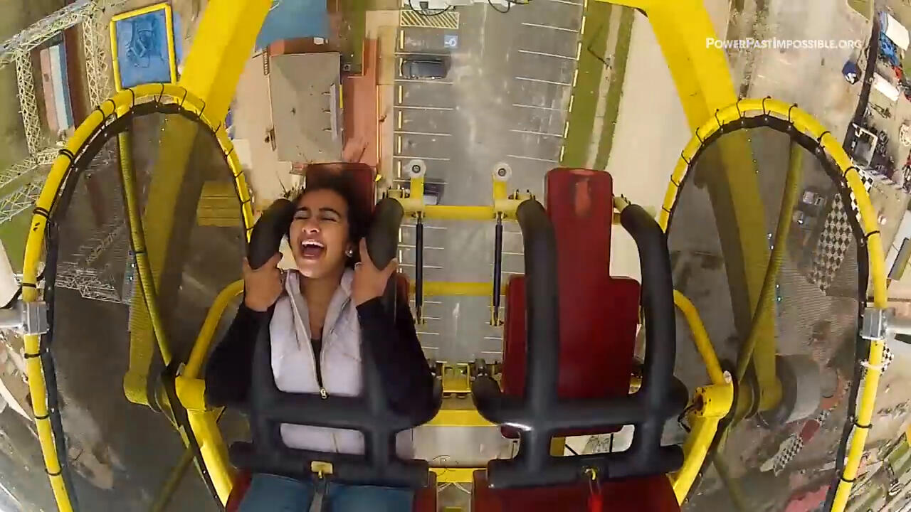 Sensasi Bermain Yang Menguji Adrenalin: Sensasi Melayang Di Udara Roller Coaster