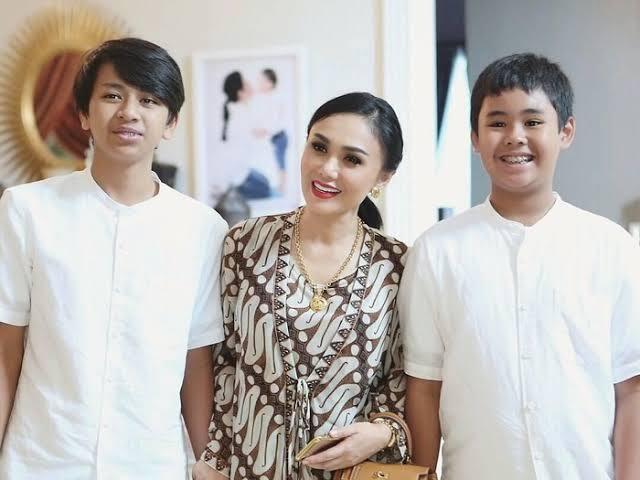 Single Parent Membuat Dirinya Semakin Kuat
