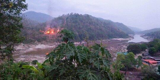 Tentara Myanmar Bentrok dengan Milisi Anti Junta di Kota Mandalay