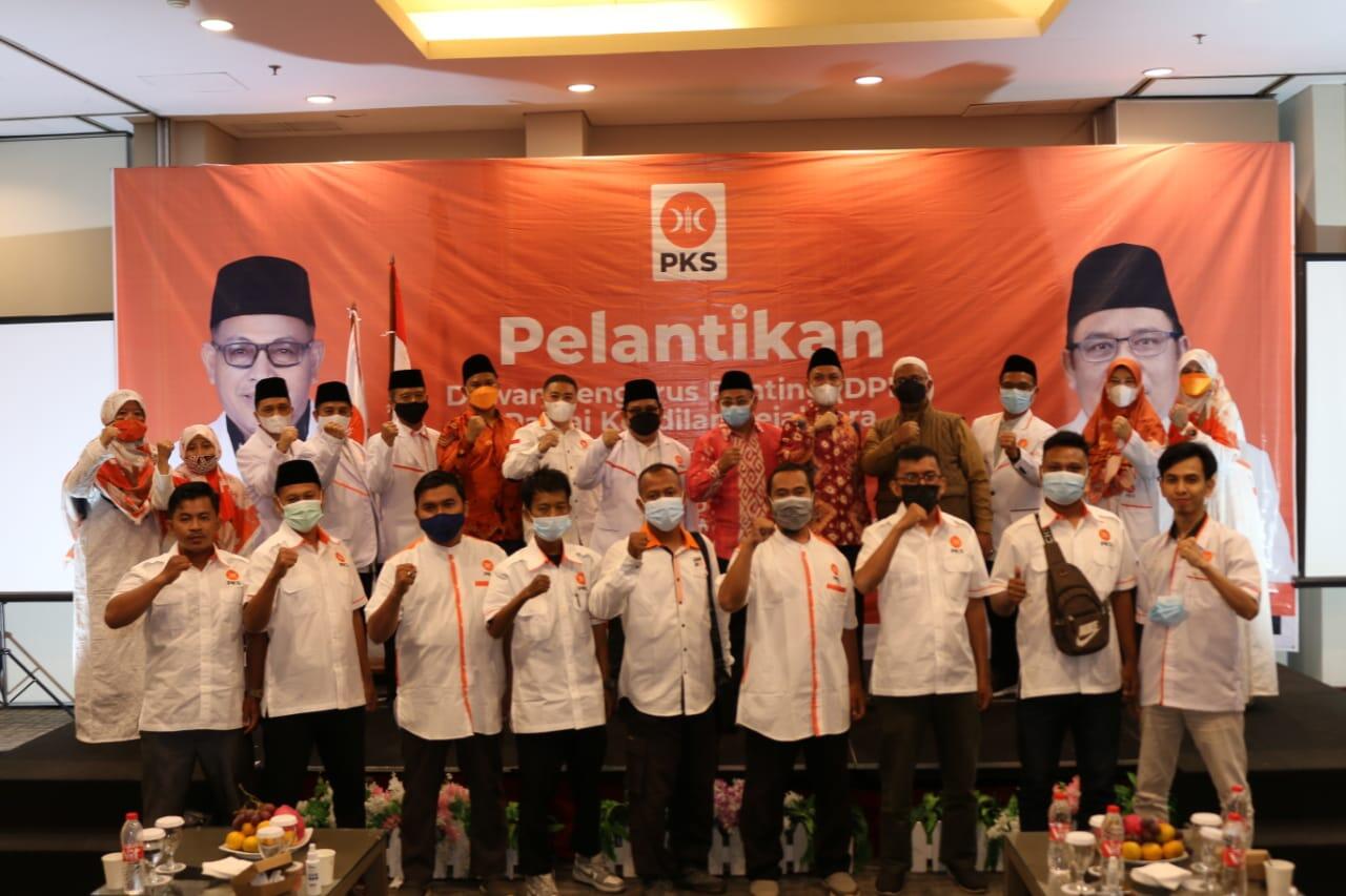 Rasa Cinta Ketua DPW PKS Sumsel Pada Pelantikan DPRa Sekota Palembang