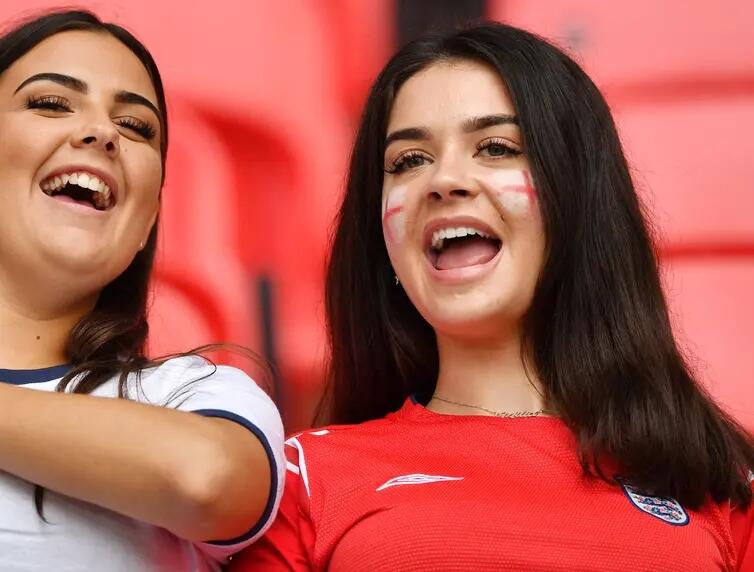 Kate Middleton dan Barisan Fans Cantik England di Euro 2020