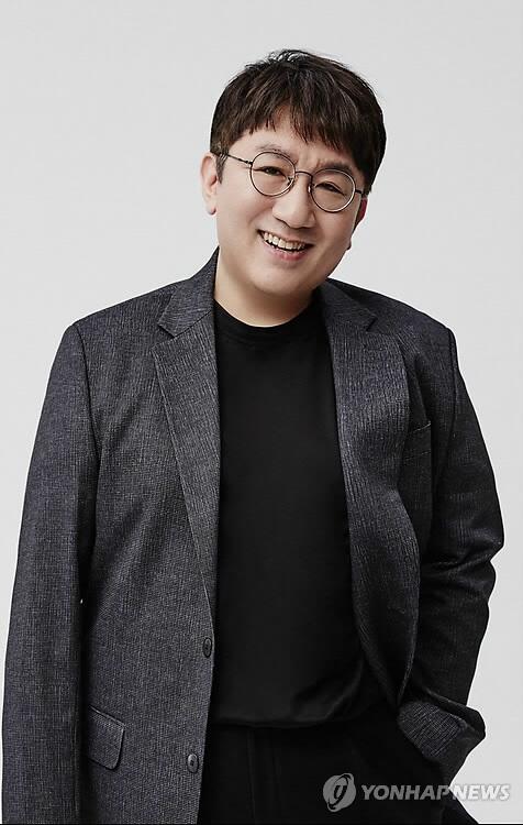 Bang Si Hyuk Mundur dari Posisi CEO HYBE