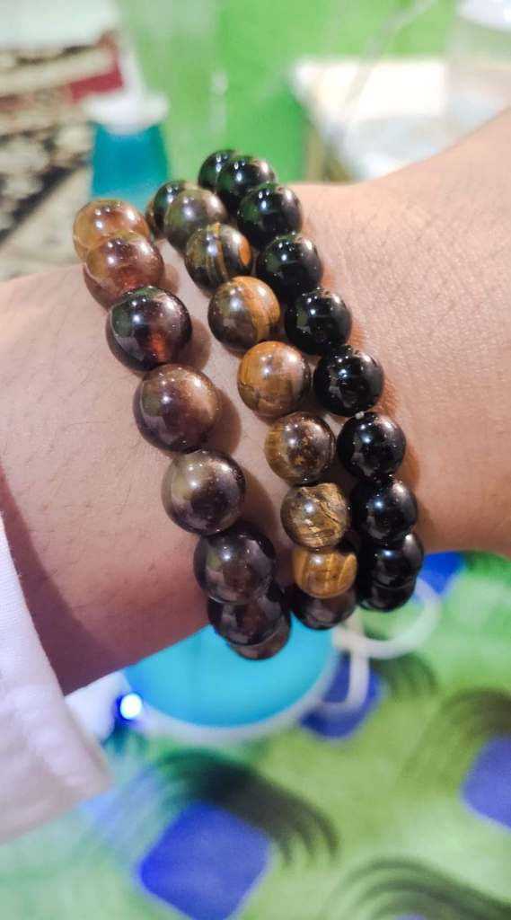MENGELUARKAN JIN, PELET, SANTET, GHOIB FASIK DENGAN MENYENTUH TASBIH AMA'