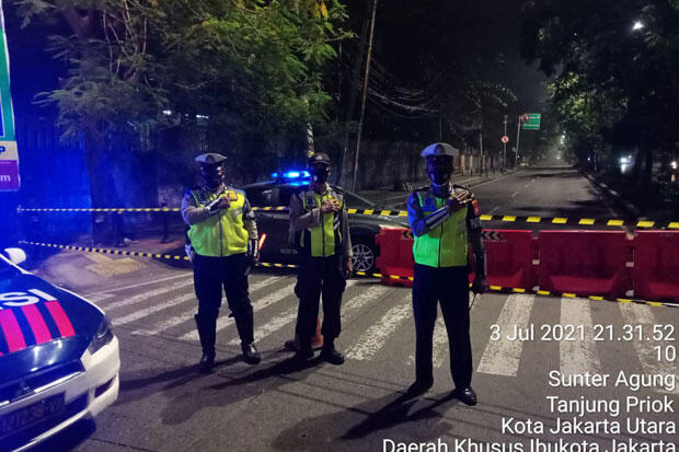 PPKM Darurat, Polisi Pelototi Bulungan hingga Danau Sunter