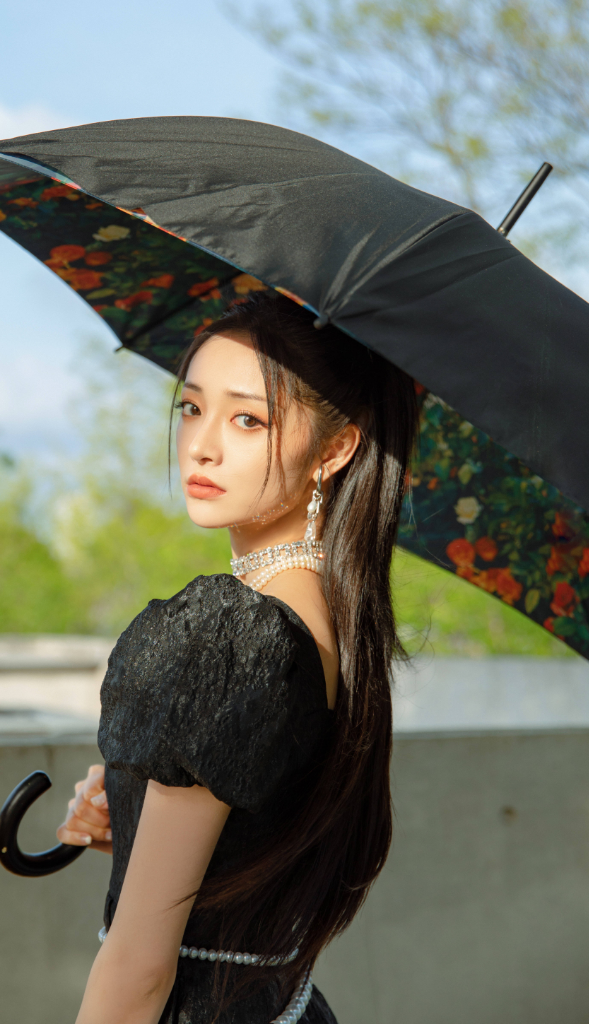 Main Drama Baru! Cek 9 Potret Kyulkyung Eks. Member Pristine