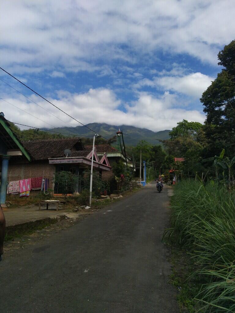 LAWU via DESA NGILIRAN PANEKAN (MAGETAN)