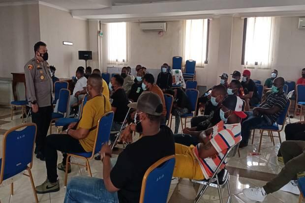 Kerumunan di Kafe Otentik Kelapa Gading saat PPKM Darurat, Polisi: 4 Positif Corona