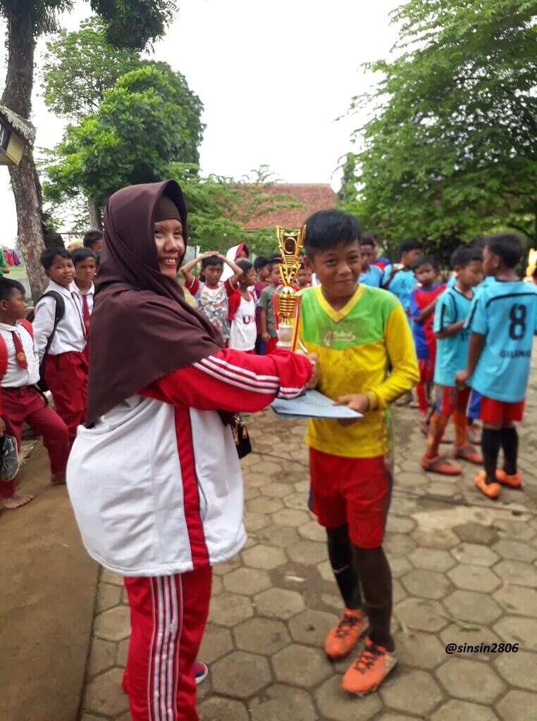 Pahami 3 Kunci Penting Dalam Menunjang Kreativitas Anak. Yuk Praktekan !