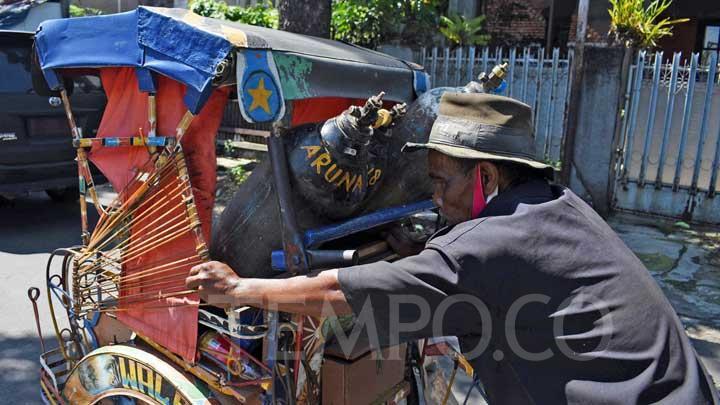 RS Kolaps, Krisis Oksigen, dan Pemerintah Didesak Minta Maaf Gagal Atasi Covid