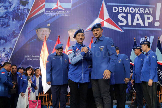 JoMan Sebut AHY-Ibas Lagi Cari Panggung Naikkan Popularitas Demokrat