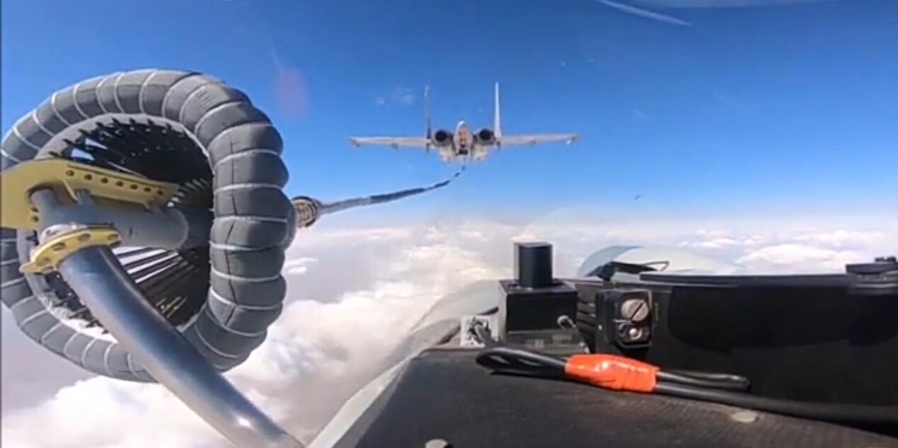 Shenyang J-15 Flying Shark - Jagoan Penempur Udara Sang Naga di Lautan